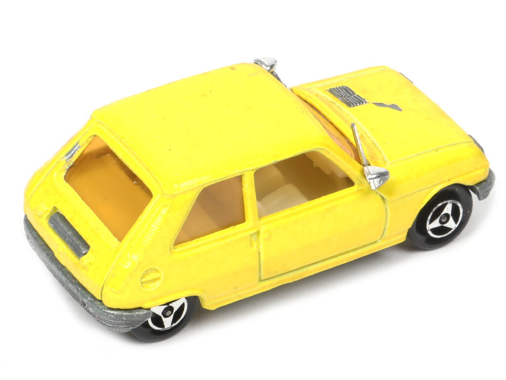 Lot 224 - MAJORETTE (FRANCE) (5)