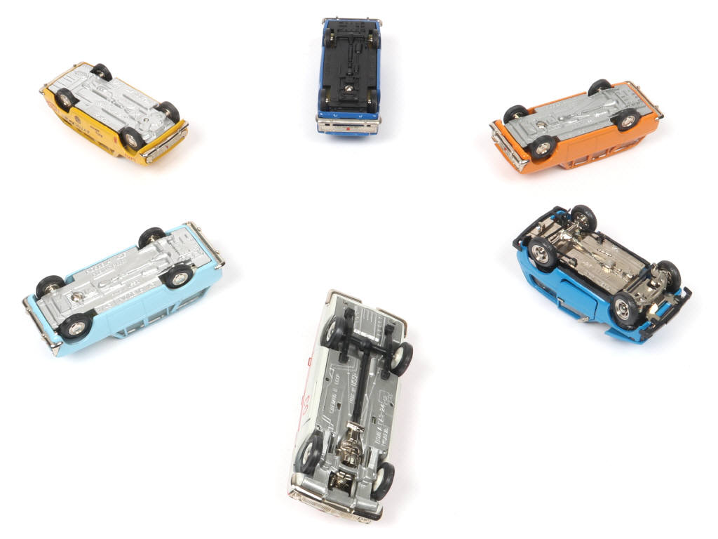 Lot 130 - DIVERS (URSS) (6)