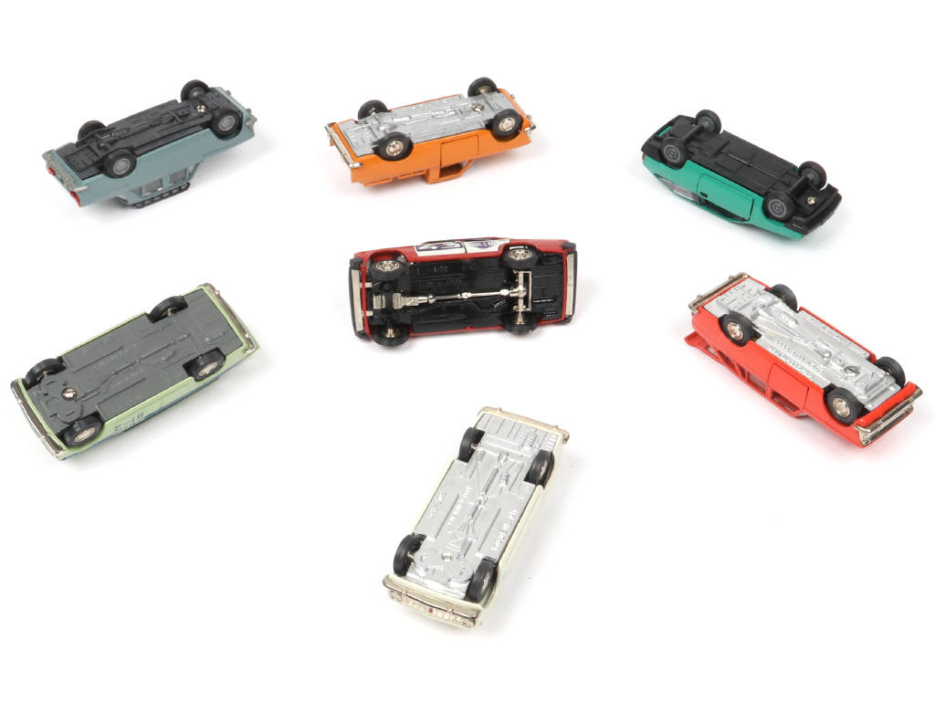 Lot 132 - DIVERS (URSS) (7)