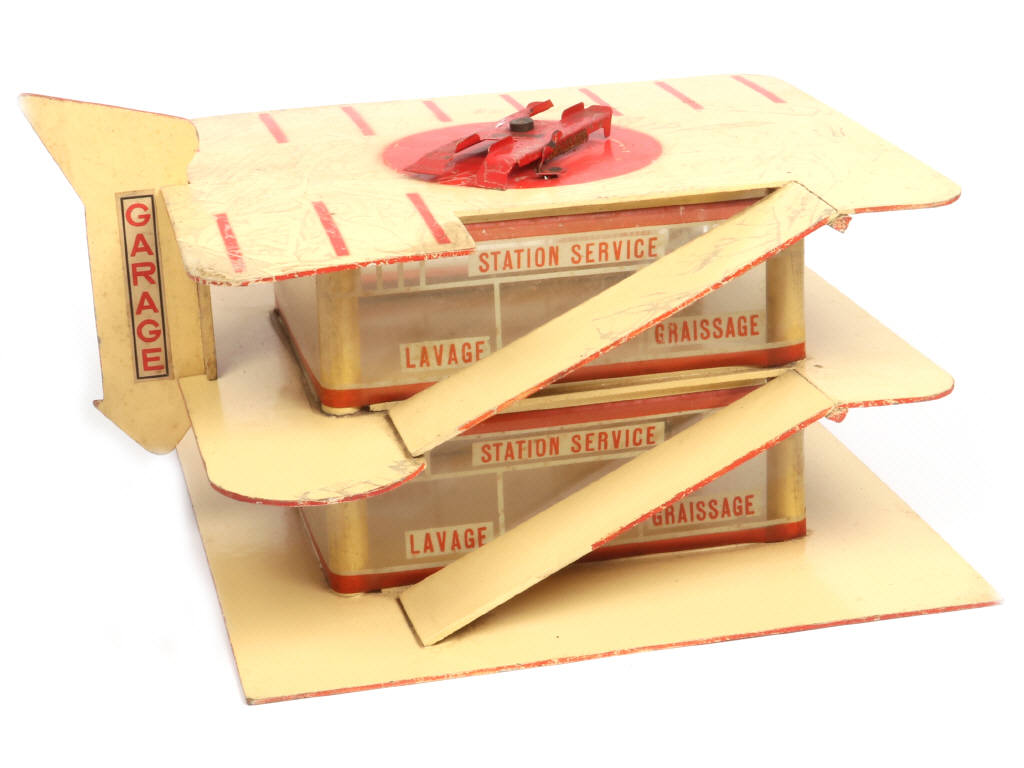 Lot 64 - FAUVEL (FRANCE) (1)