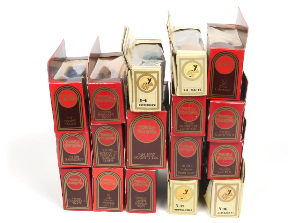 Lot 227 - MATCHBOX - MODELS OF YESTERYEAR (GB) (17)