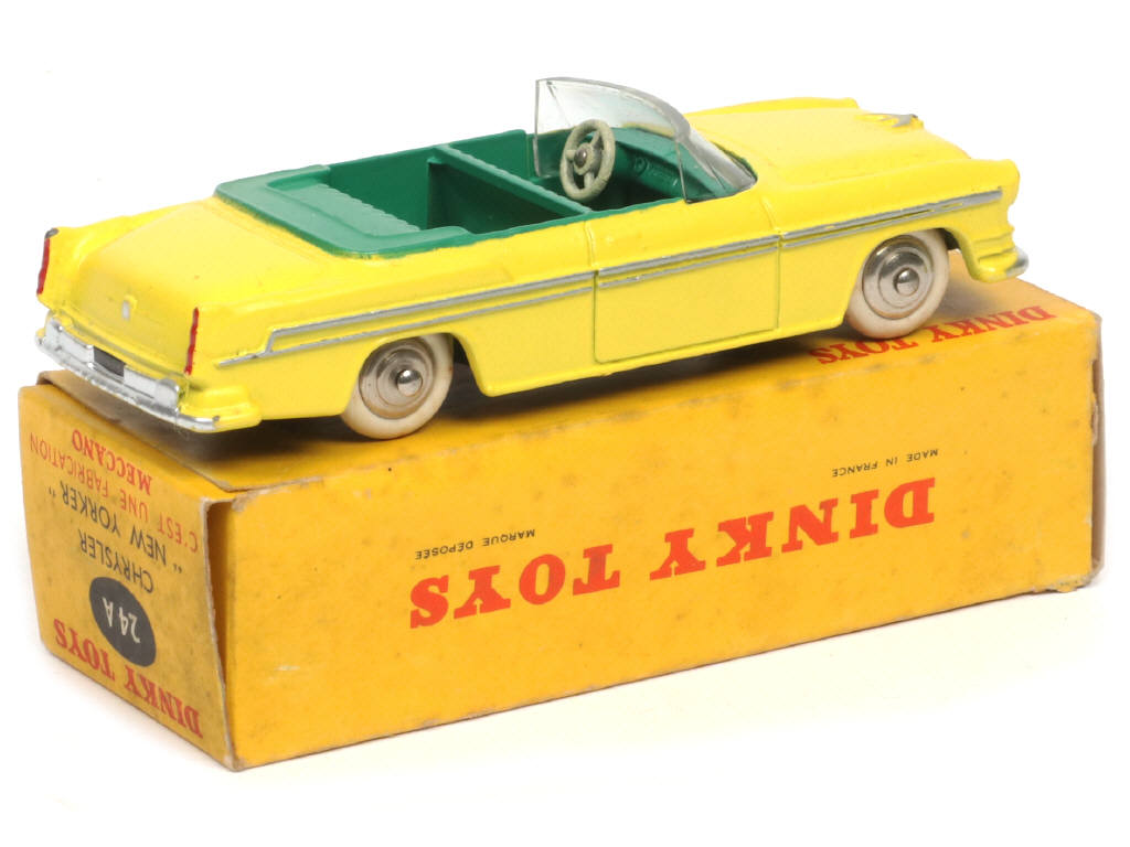 Lot 273 - DINKY TOYS (FRANCE) (1)