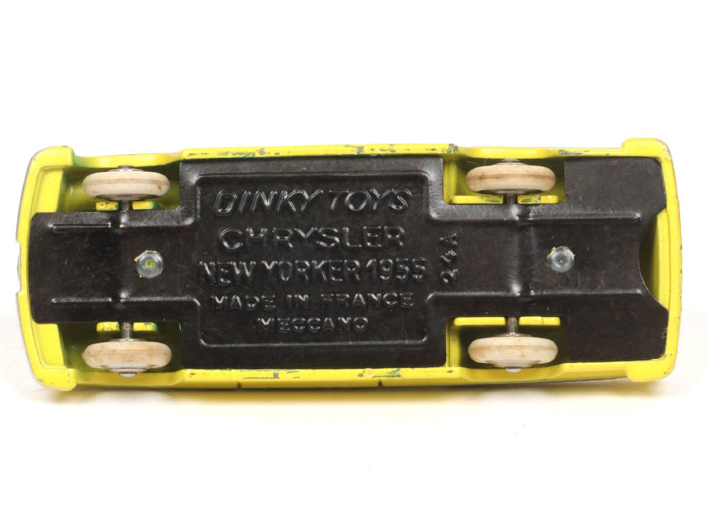 Lot 273 - DINKY TOYS (FRANCE) (1)