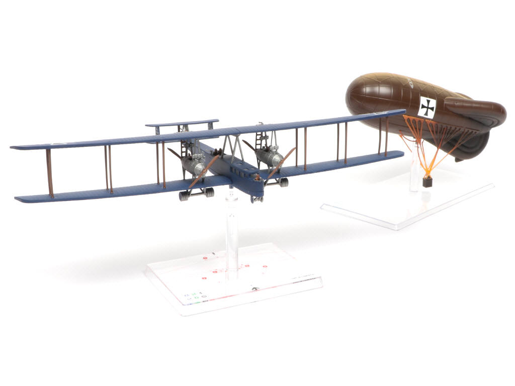 Lot 102 - DIVERS (16)