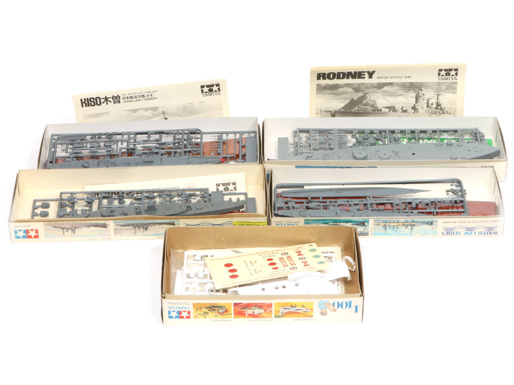 Lot 40 - TAMIYA (JAPON) (5)