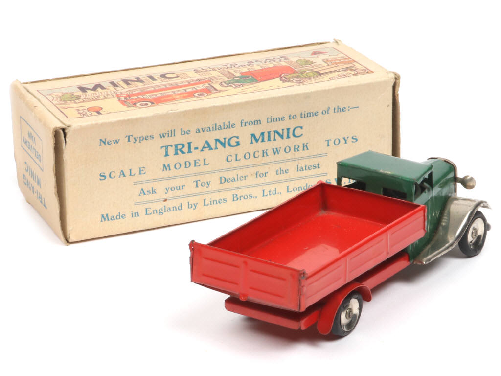 Lot 101 - TRI-ANG-MINIC (GB) (1)