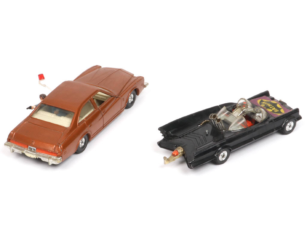 Lot 179 - CORGI TOYS (GB) (2)