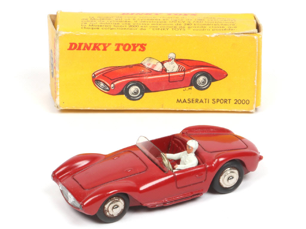 Lot 245 - DINKY TOYS (FRANCE) (1)