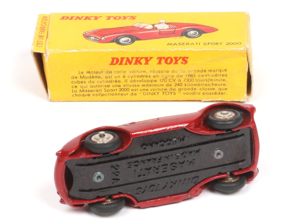 Lot 245 - DINKY TOYS (FRANCE) (1)