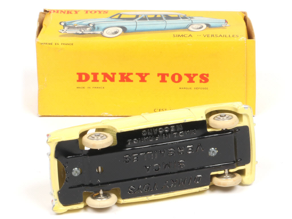 Lot 268 - DINKY TOYS (FRANCE) (1)
