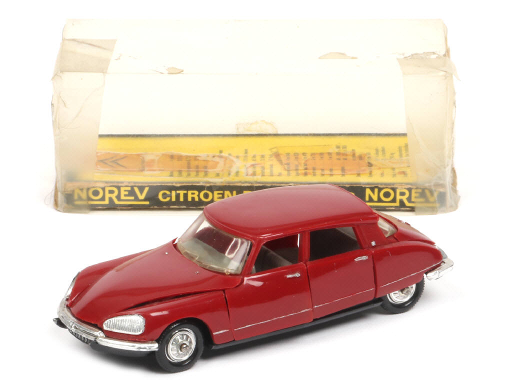 Lot 207 - NOREV (FRANCE) (1)