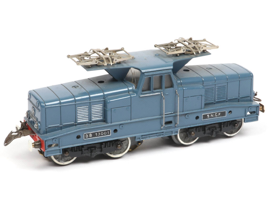 Lot 46 - HORNBY 'O' (FRANCE) (1)