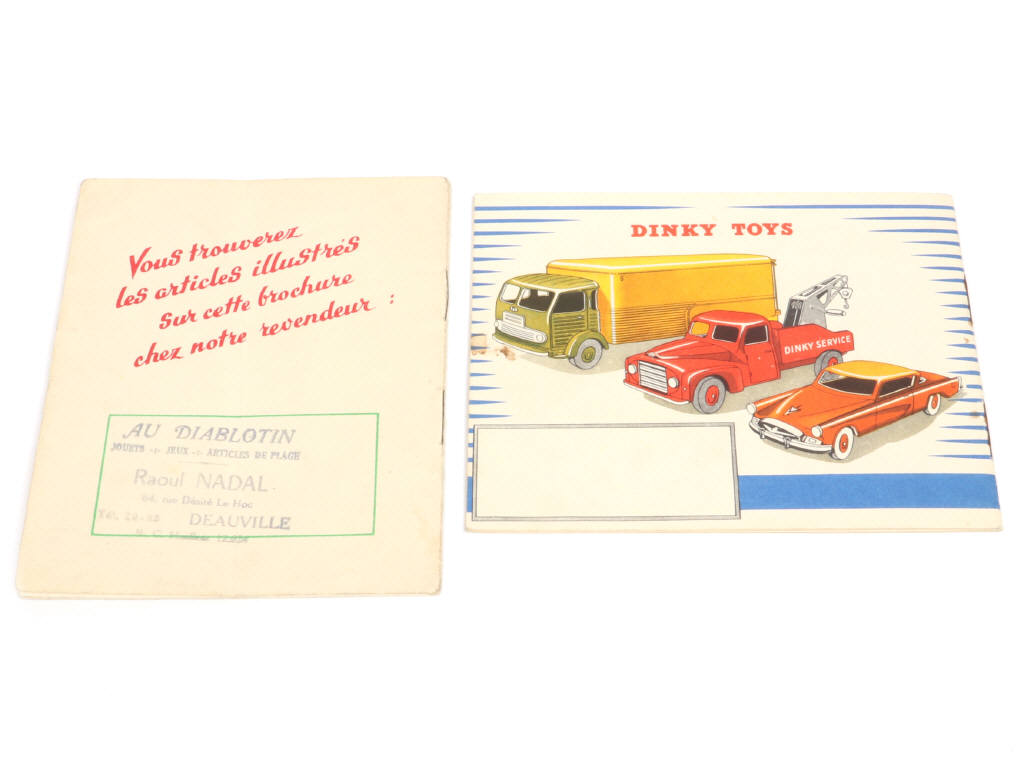 Lot 4 - DINKY TOYS (FRANCE) (2)
