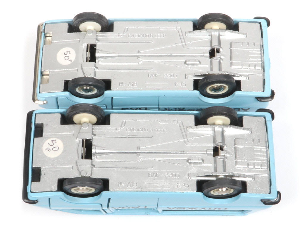 Lot 156 - DIVERS (URSS) (5)