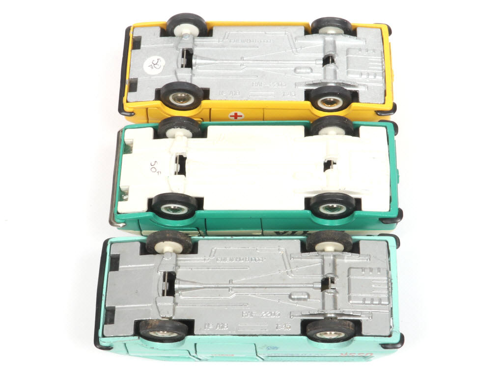 Lot 156 - DIVERS (URSS) (5)