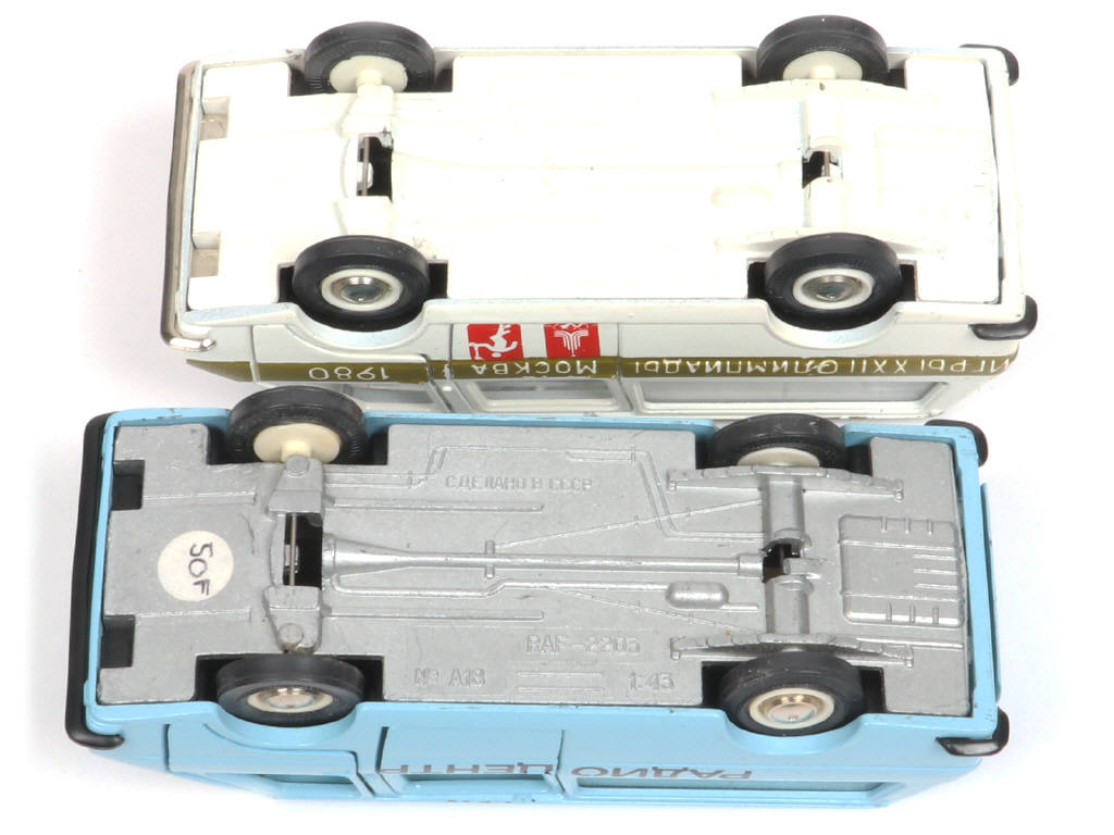 Lot 157 - DIVERS (URSS) (5)