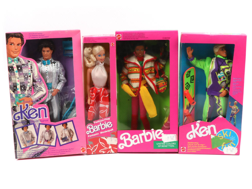 Lot 211 - MATTEL (USA) (4)