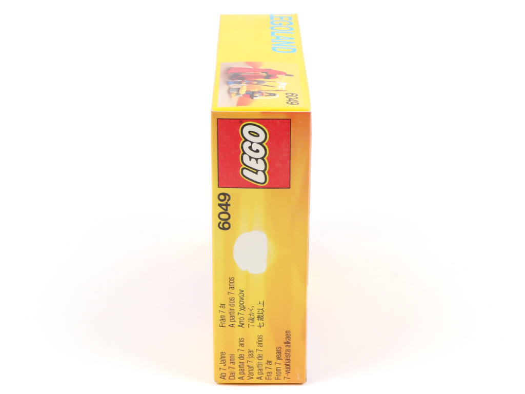 Lot 284 - LEGO (DANEMARK) (1)