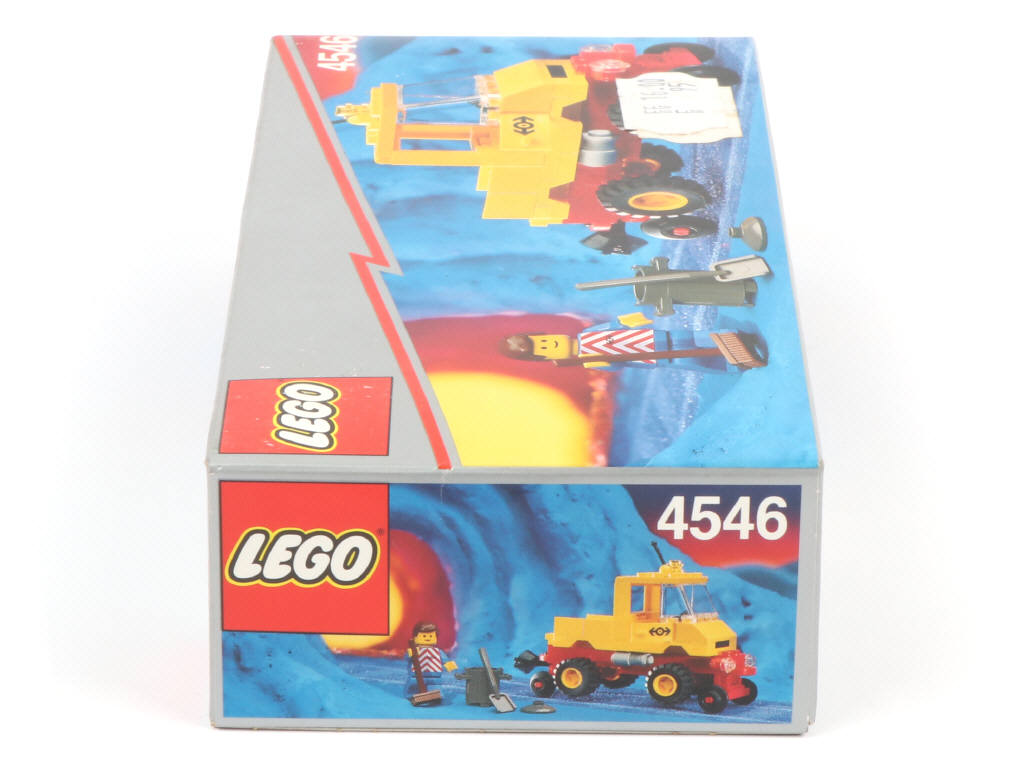 Lot 313 - LEGO (DANEMARK) (1)