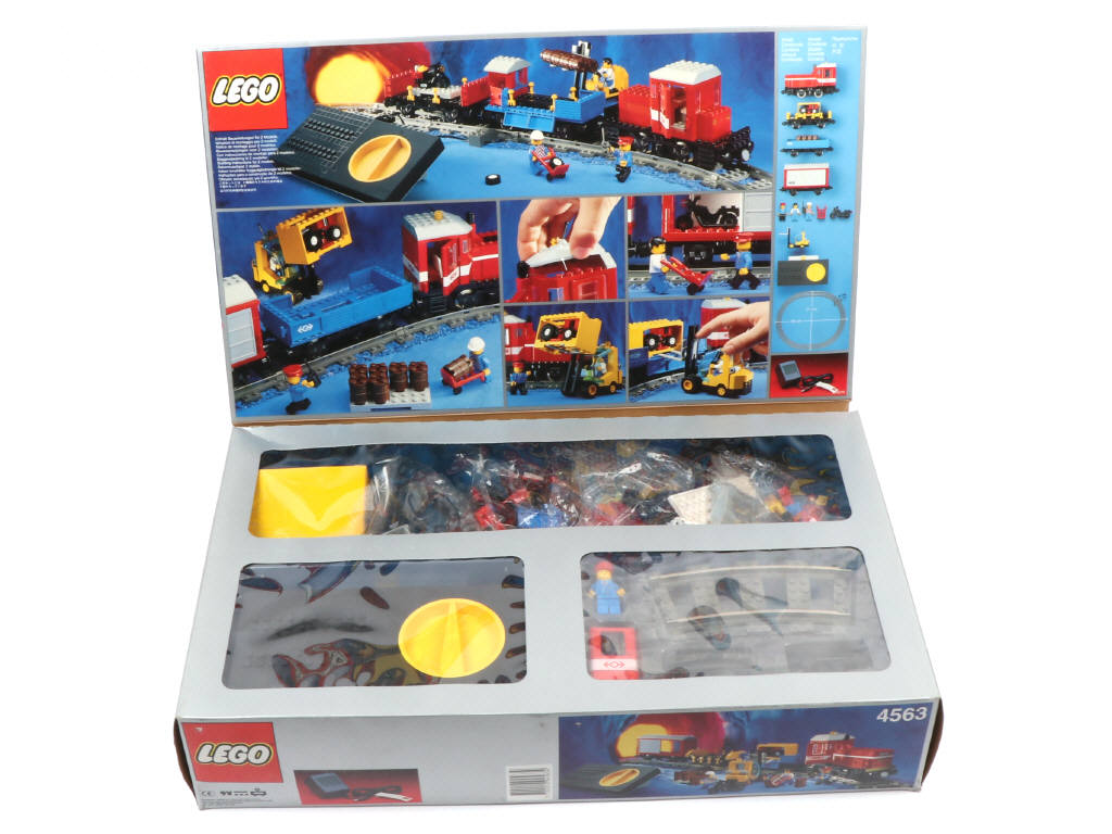 Lot 316 - LEGO (DANEMARK) (1)