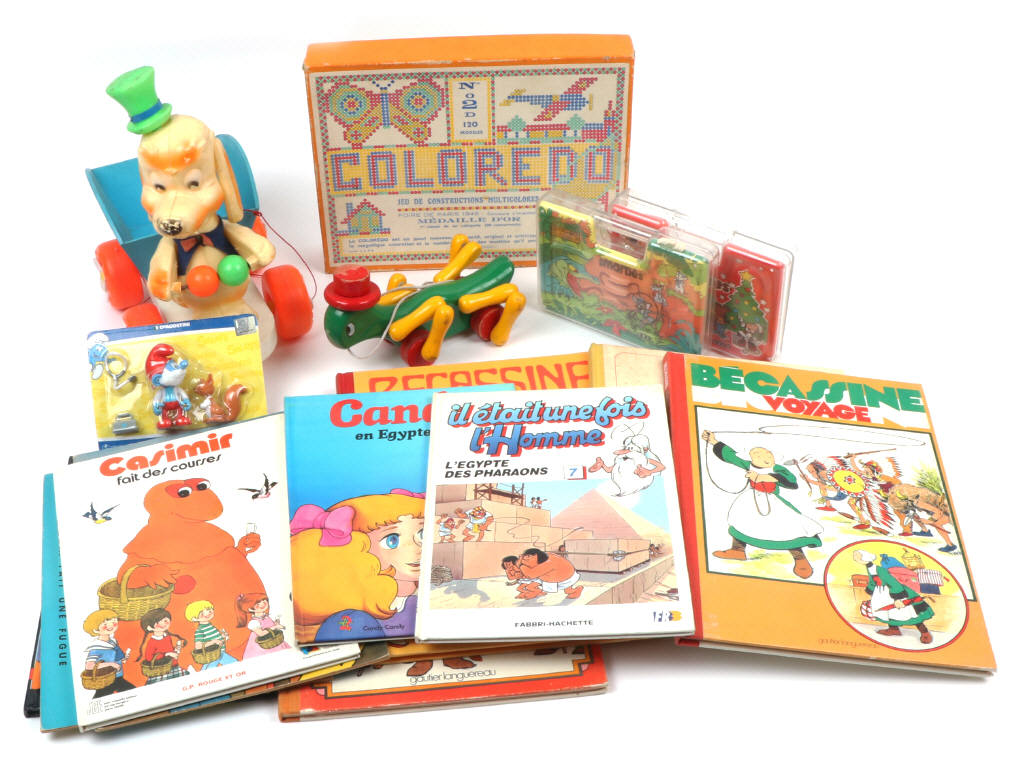 Lot 201 - DIVERS (16)