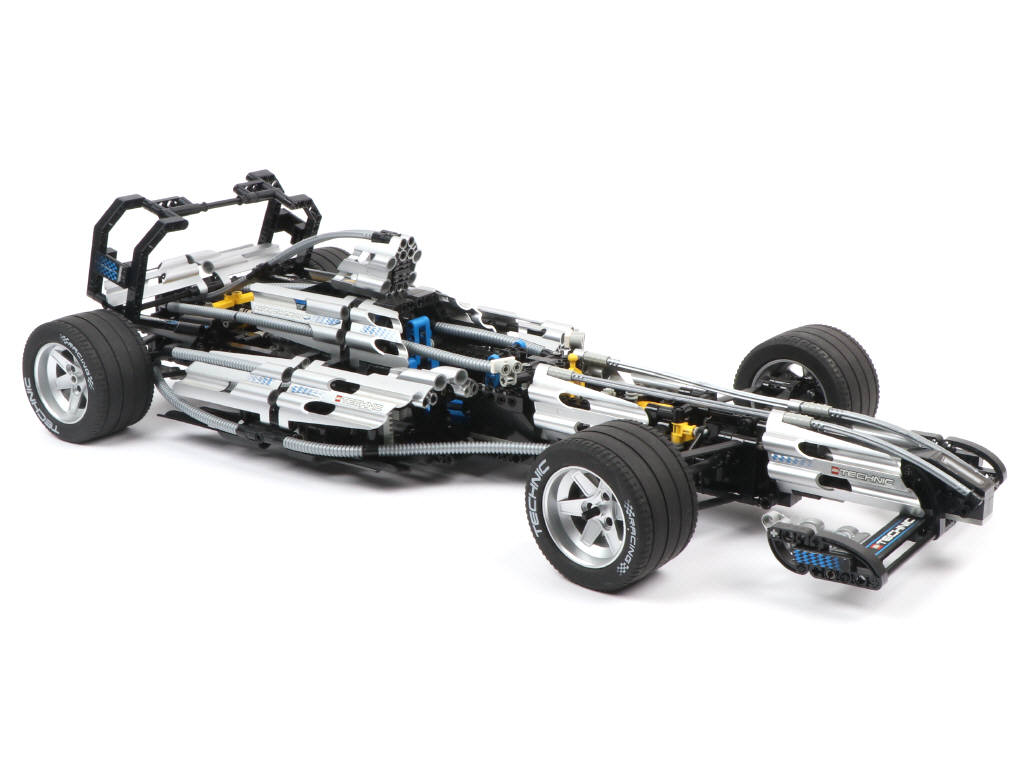 Lot 322 - LEGO (DANEMARK) (1)