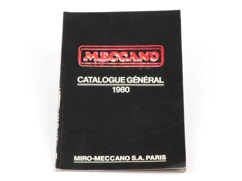 Lot 155 - MECCANO (1)