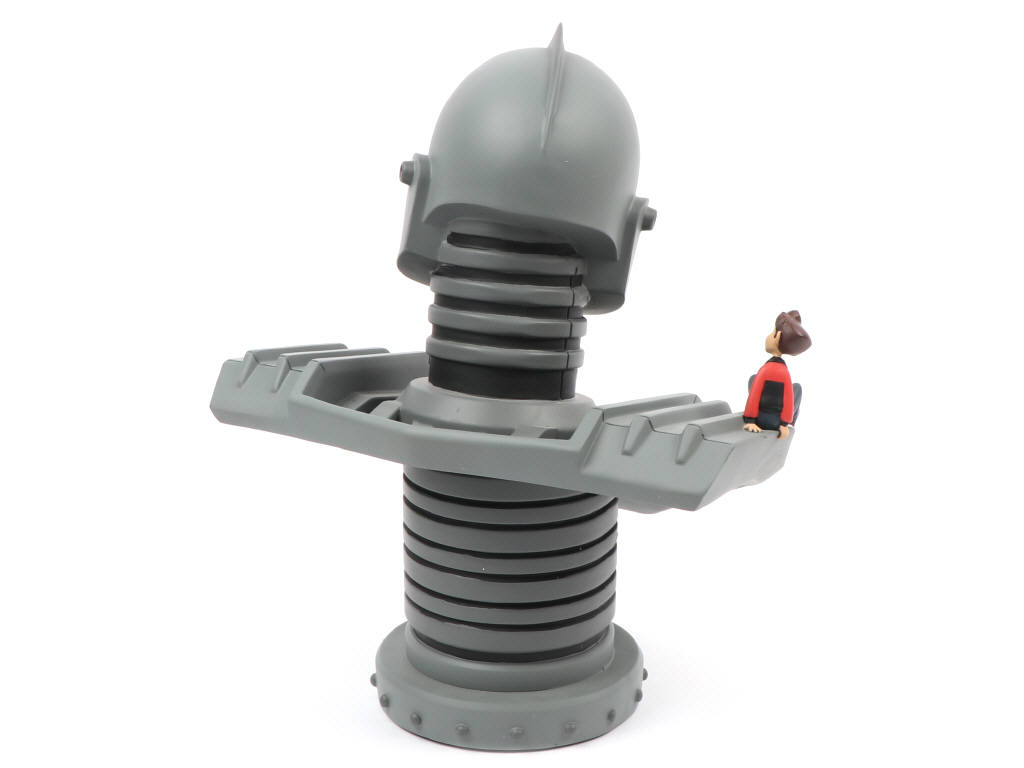 Lot 130 - DIAMOND SELECT TOYS (USA) (1)