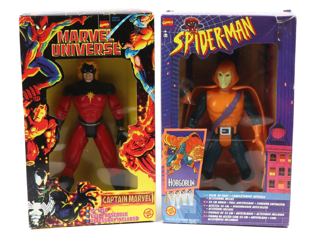 Lot 88 - TOY BIZ (U.S.A) (2)