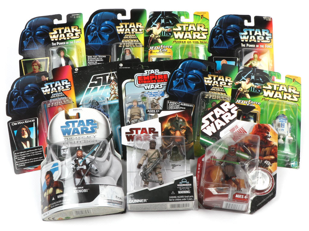 Lot 67 - DIVERS (12)