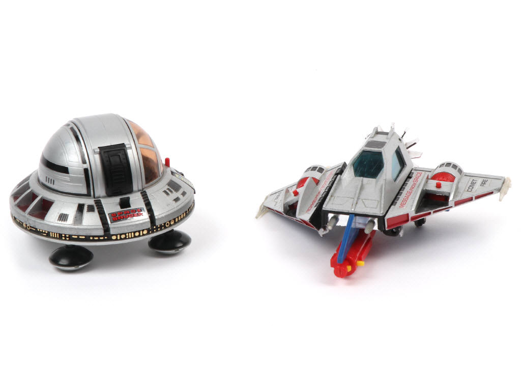 Lot 119 - POPY (JAPON) (2)