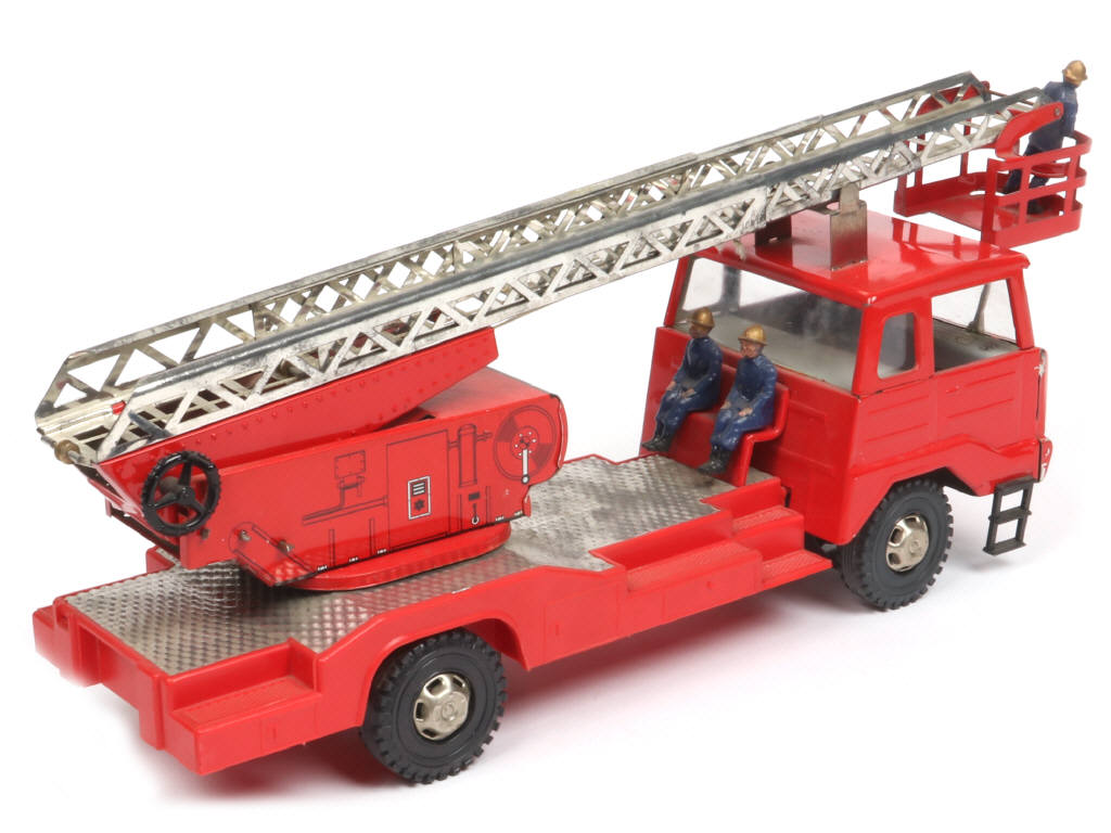 Lot 87 - JOUSTRA (FRANCE) (1)