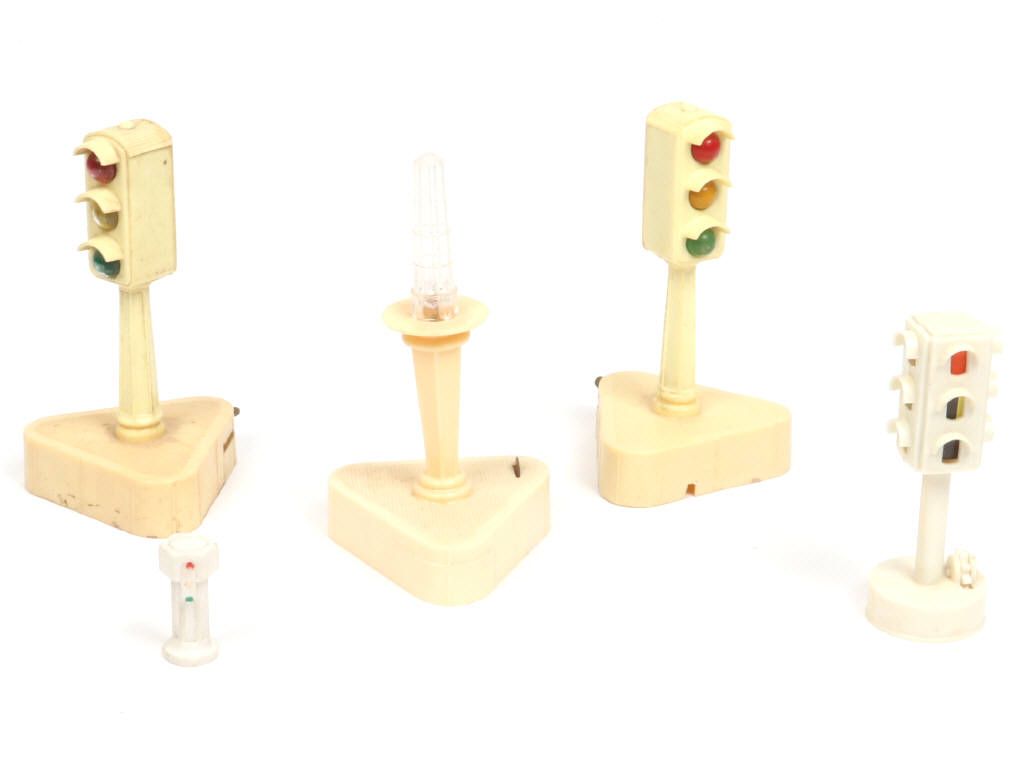 Lot 294 - MINIALUXE (FRANCE) (5)