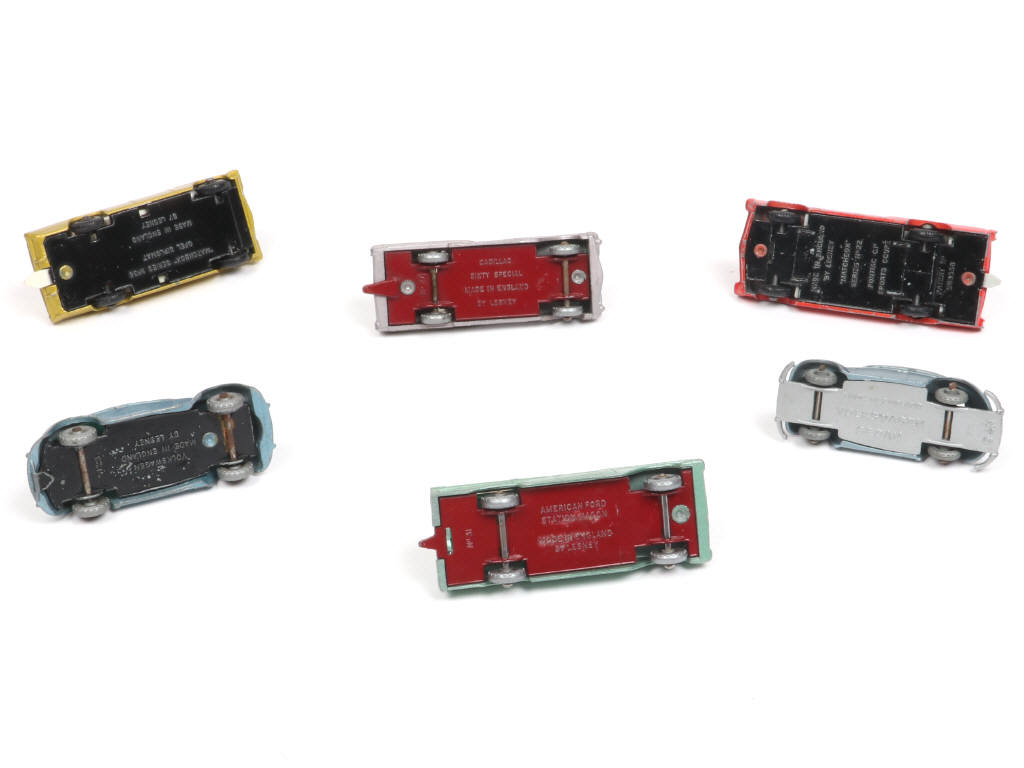 Lot 335 - DIVERS (GB) (6)