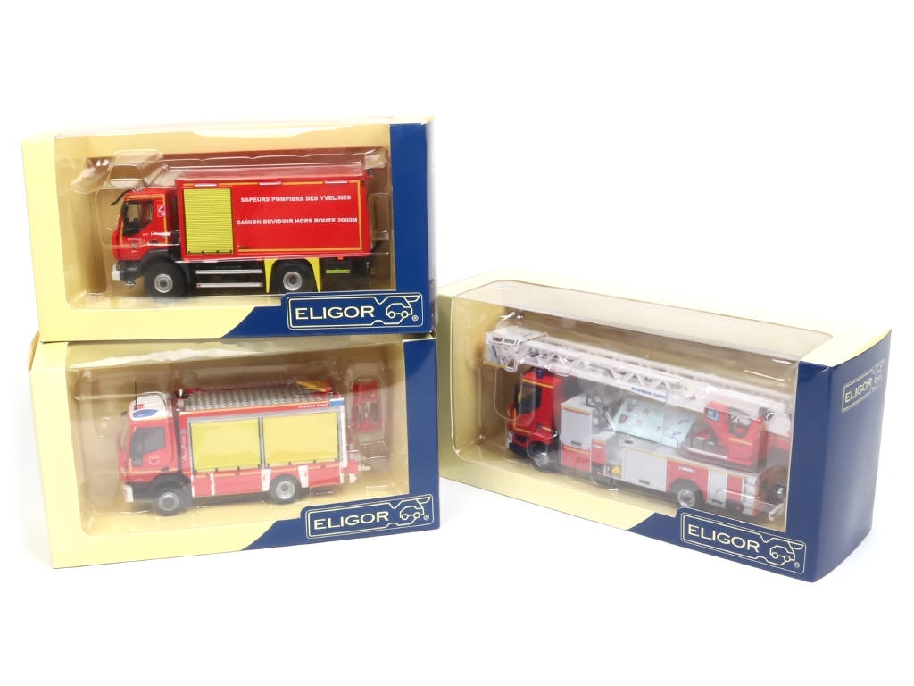 Lot 176 - ELIGOR (FRANCE) (3)
