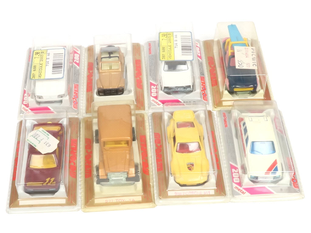 Lot 283 - MAJORETTE (FRANCE) (8)