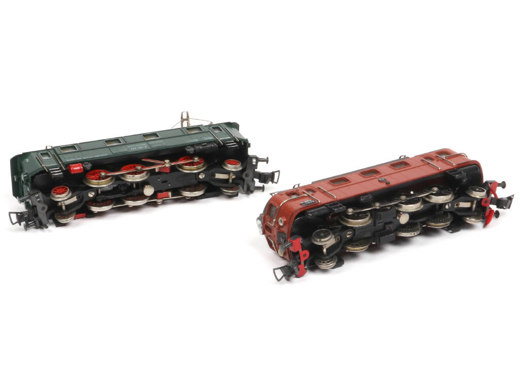 Lot 83 - FLEISCHMANN 'HO' (ALLEMAGNE) (2)