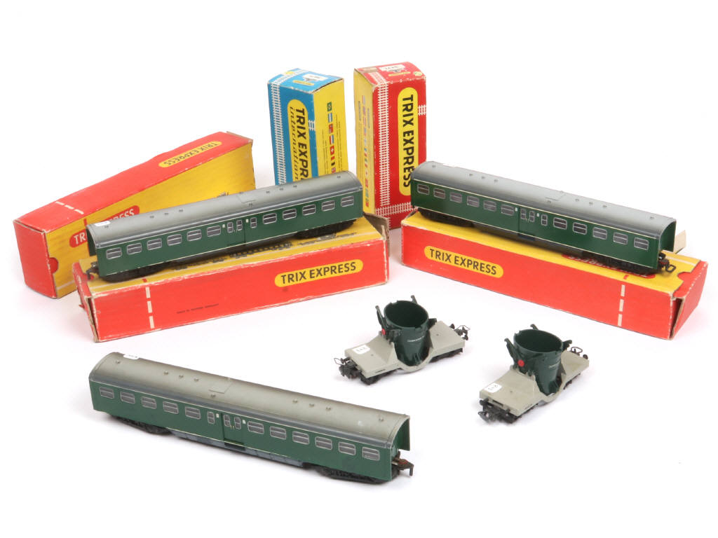 Lot 81 - TRIX (ALLEMAGNE) (5)