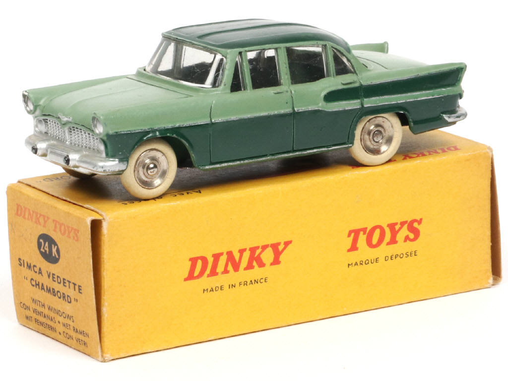 Lot 414 - DINKY TOYS (FRANCE) (1)