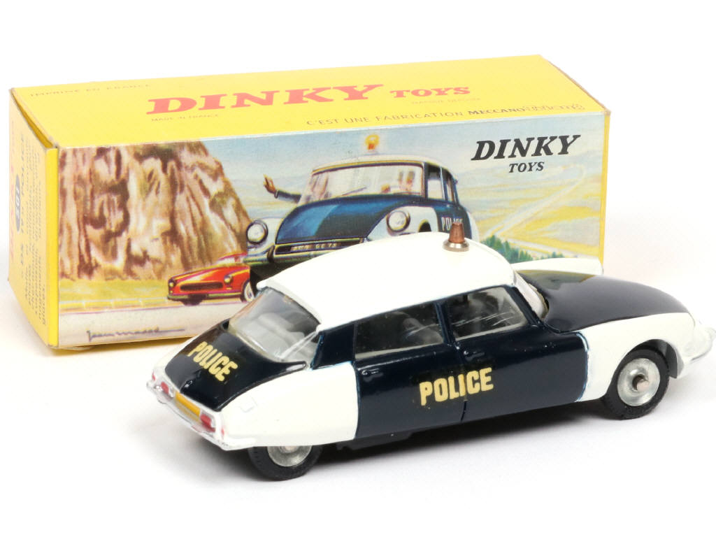 Lot 401 - DINKY TOYS (FRANCE) (1)