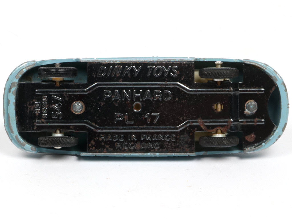 Lot 396 - DINKY TOYS (FRANCE) (1)