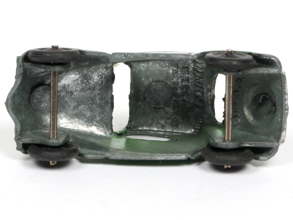 Lot 380 - DINKY TOYS (FRANCE) (1)