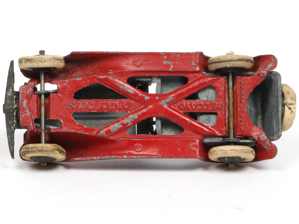 Lot 371 - DINKY TOYS (FRANCE) (1)