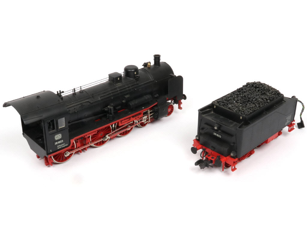 Lot 31 - MÄRKLIN 'I' (ALLEMAGNE) (2)