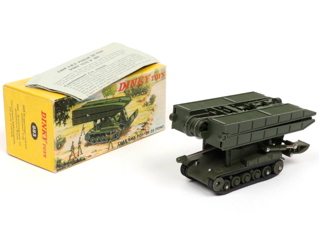 Lot 473 - DINKY TOYS (FRANCE) (1)