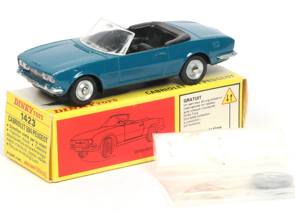 Lot 441 - DINKY TOYS (FRANCE) (1)