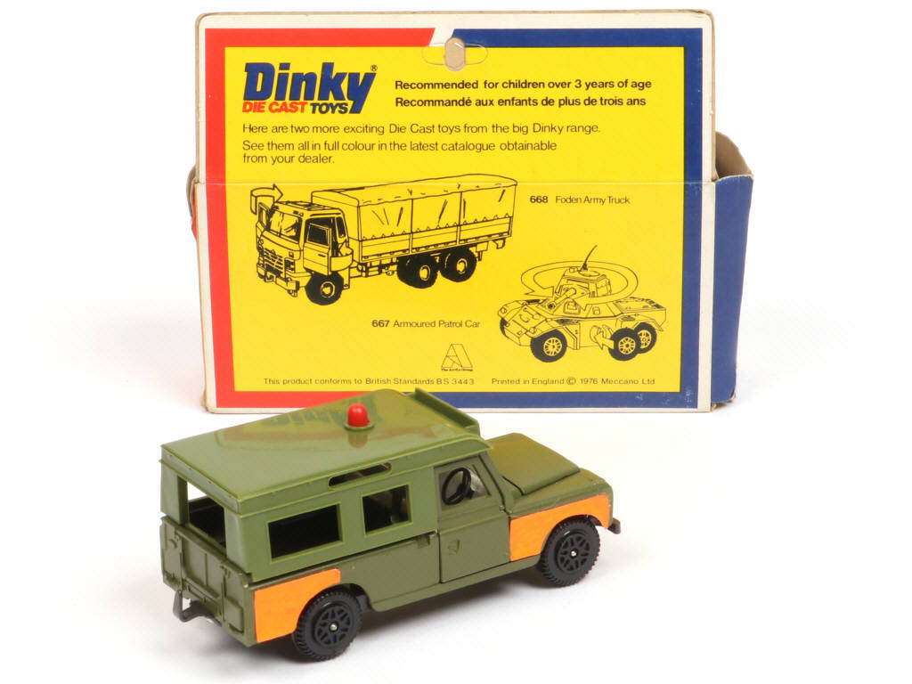 Lot 281 - DINKY TOYS (GB) (1)