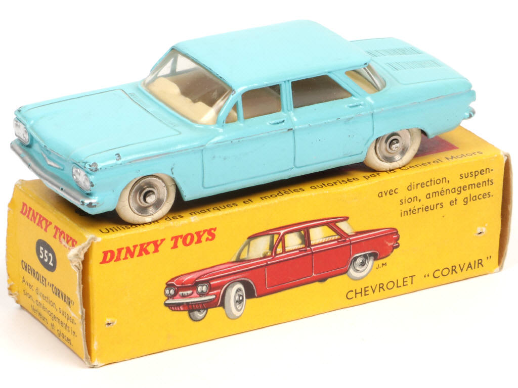 Lot 267 - DINKY TOYS (FRANCE) (1)