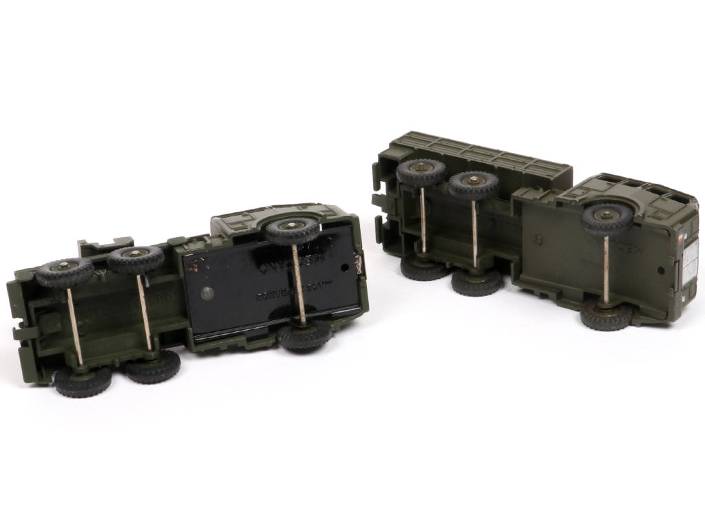 Lot 270 - DINKY TOYS (FRANCE) (2)