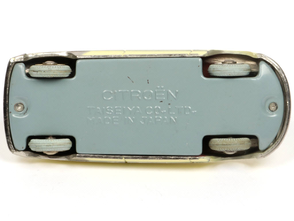 Lot 119 - TAISEIYA MICRO PET (JAPON) (1)